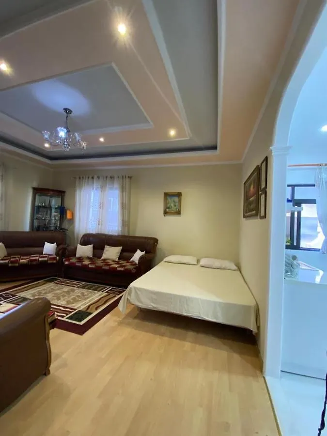 Villa Klinton Дуррес