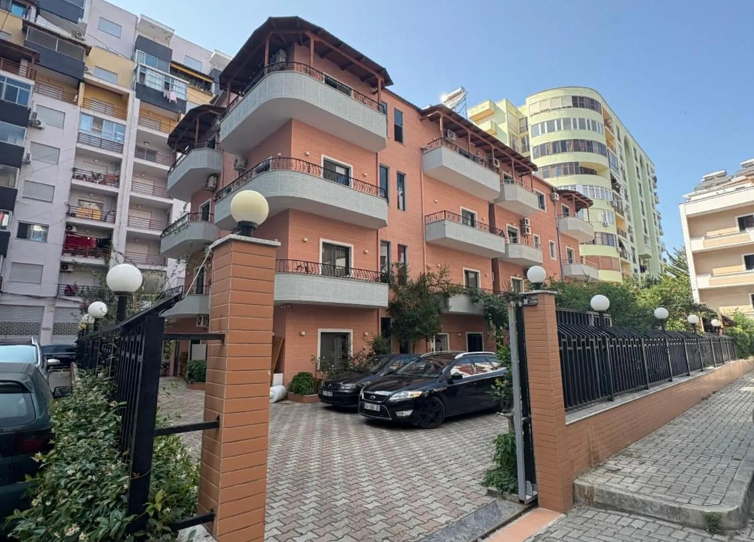 Гостевой дом Villa Klinton Дуррес
